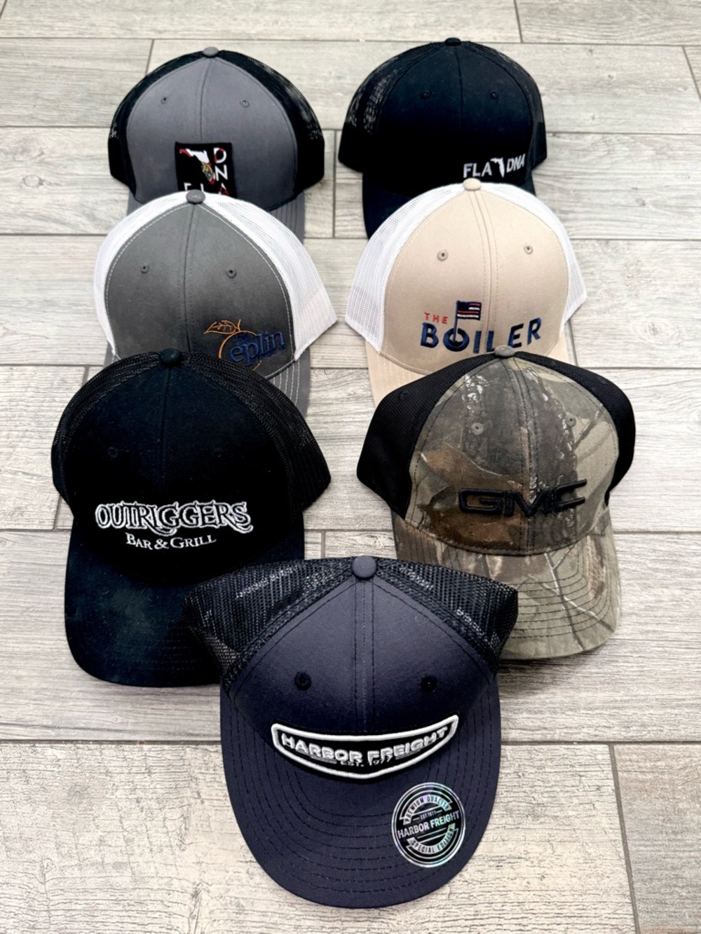 Various Trucker Hats (Lot of 7) - Picture 5 of 5